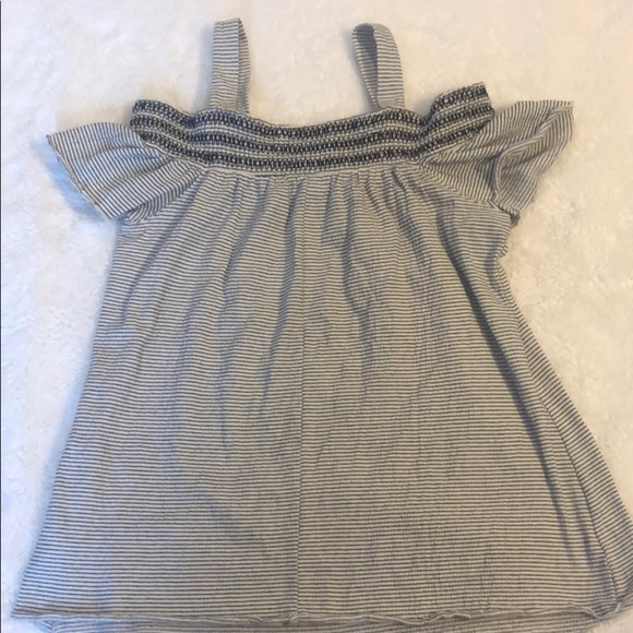 Maurices Black and White Top‎ - Picture 4 of 5